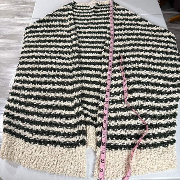 Umgee Striped Cardigan Oversized Popcorn Knit Olive & Cream Women’s Size Medium - Picture 8 of 12